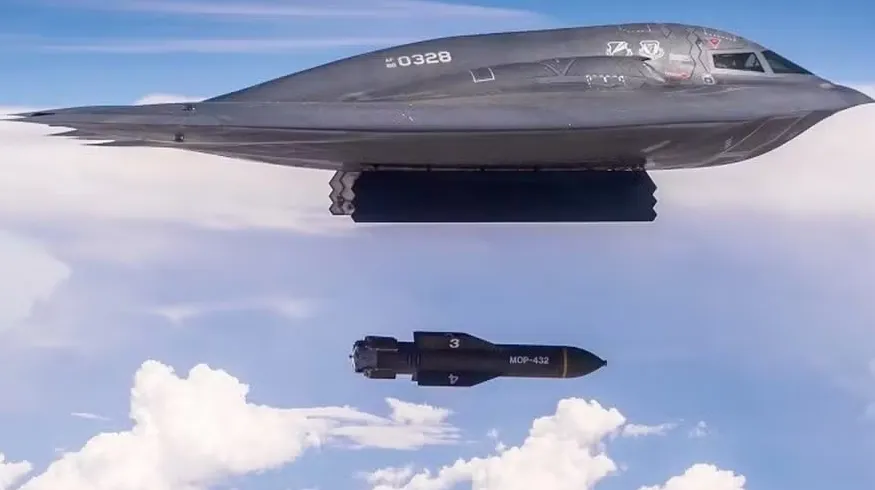 Captura-de-tela-2025-07-21-043238 🛸 Sucessor do Avião Mais Caro Já Construído: Conheça o Futurístico B-21 Raider